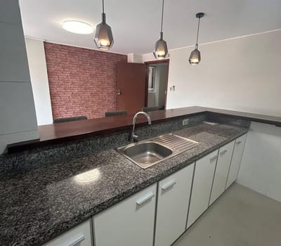 Depto En Venta En El Condominio Torre Barcelona
