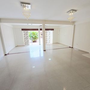 Casa En Venta Sobre Avenida Prolongacion Beni Zona Norte