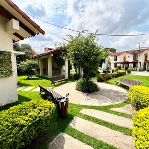 Casa En Alquiler En Condominio Colonial Norte