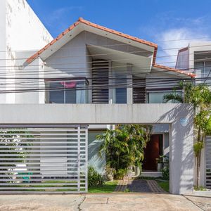 Casa De Lujo En Venta Paragua 3er Anillo