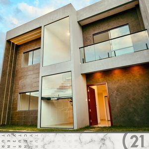 Casa De 4 Dormitoios A Estrenar En Venta - Urbanización Roma, Zona Norte 