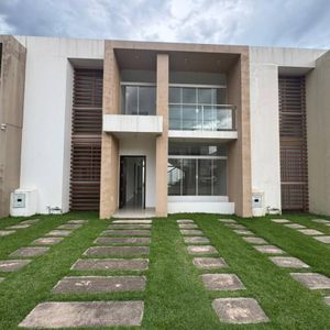 Casa En Venta – 4 Dormitorios | Zona Norte