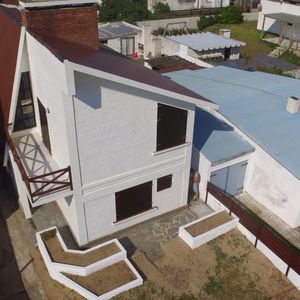 Frente Al Mar, La Balconada, Cómoda Casa, En Excelente Estado, 3 Cuartos