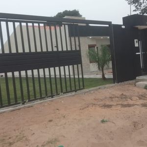 Inmueble # 436 Bonita Casa En Venta Av. Virgen De Lujan