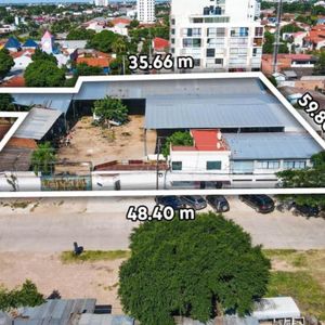 Galpón Con Oficinas En Zona Norte 5to Anillo, Av. Banzer