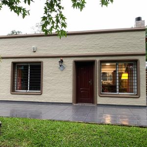 El Aleph - Casa Con Piscina Climatizada