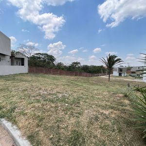 Terreno En Venta En Comdominio Cerrado Urubo