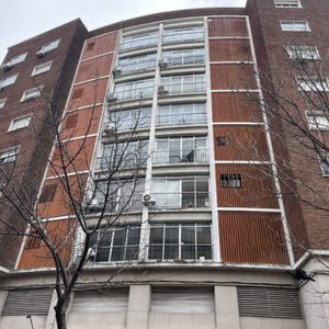 Venta Apartamento 2 Dorm En Aguada, Av. Del Libertador