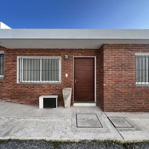 Venta Casa 2 Dorm En Sayago, Luis Giralt Esq. Camino Ariel