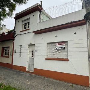 Venta Casa 2 Dorm En Atahualpa, Chuy Esq. Herrero Y Espinosa