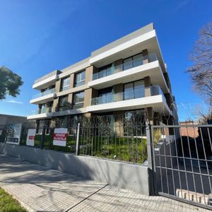 Venta Apartamento 1 Dorm En Prado, Prox. Juan Carlos Blanco