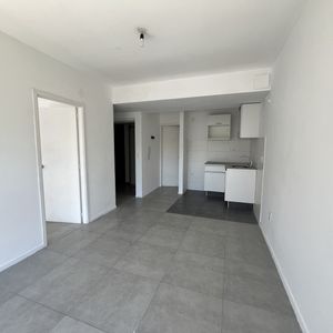 Venta Apartamento 1 Dorm En La Blanqueada, Urquiza
