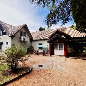 Venta Casa 5 Dorm En Prado, FéLIX Olmedo