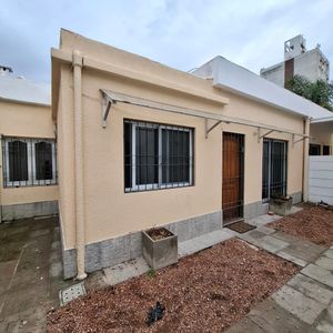 Alquiler Apartamento 2 Dorm En Prado, E. Martínez