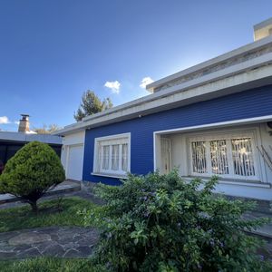 Alquiler Casa 2 Dorm En Prado, Casaravilla Prox. Av. Millán
