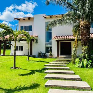  Casa De Lujo En Alquiler Cond En Urubo