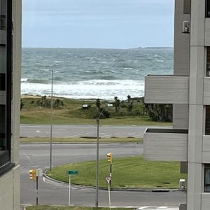 Apartamento En Punta Frente A Los Dedos