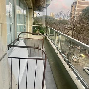 Venta Apartamento 2 Dormitorios,servicio Y Terraza, Punta Carretas