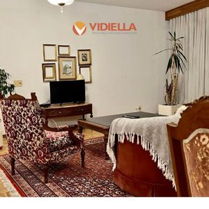 Alquiler Apartamento De 3 Dormitorios Y Servicio C/garaje En Pocitos