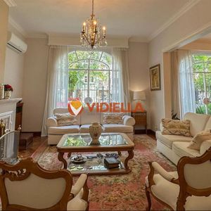 Venta P. Carretas, Casa 4 Dormitorios, Barbacoa Y Piscina