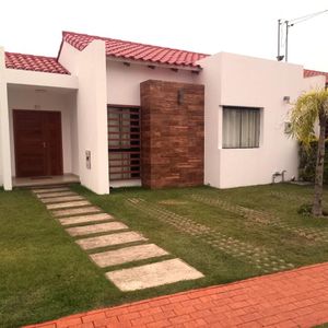 Casa En Venta / Zona Norte – Condominio Almería Sumuque