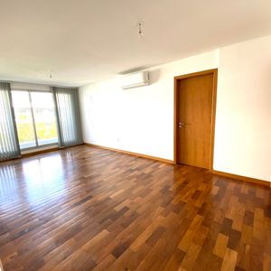 Apartamento En Alquiler 2 Dormitorios De Categoría En Punta Carretas