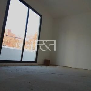 Venta, Duplex 3 Dormitorios, Patio Con Parrillero. Tres Cruces