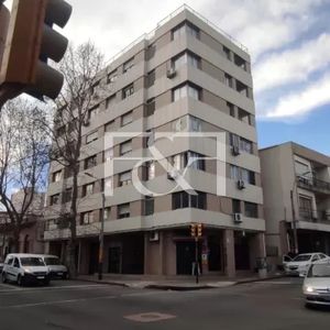 Se Vende Apartamento De 3 Dormitorios En El Centro