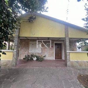 Venta, Casa 3 Dor, 2 Baños , Parrillero , 700 Mtrs2 Pajas Blancas