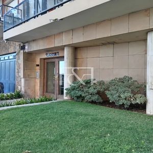 Venta Apartamento 3 Dorm. Estufa A Leña En Punta Carretas