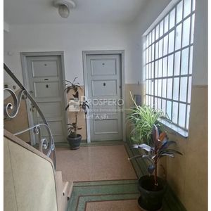 A381 Alquiler Apto 1dorm/ciudad Vieja/ Primer Piso Por Escalera