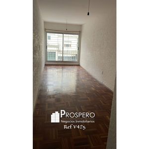 V426 Alquiler Monoambiente Centro Balcón