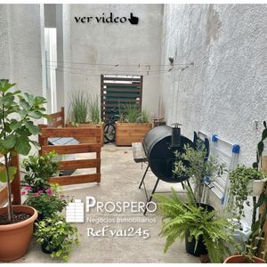 Va1245 Venta Apto Duplex 2 Dorm Patio Inversion 7% Tres Cruces