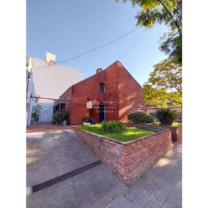 Va2134/p/1 Venta Casa 4 Dorm La Blanqueada Cochera Patio