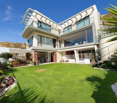 Hermosa Casa En Venta En  La Florida - La Escondida