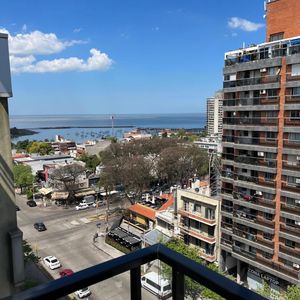 Pocitos Nuevo Alquiler Con Muebles Piso Alto
