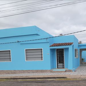 Preciosa Y Amplia Casa
