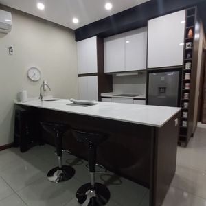 Monoambiente Amoblado De Lujo En Alquiler Equipetrol Sky Elite 