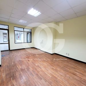 Se Alquila Oficina En Sopocachi