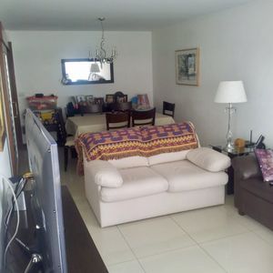 Va437/ Excelente Apto En Venta En Diamantis Plaza, 1 Dorm, Balcon, Parrillero Y Garaje / Buceo
