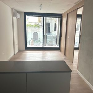 Estrene Ya!! Centro Sur, Próximo Intendencia, Cómodo Apartamento 1 Dormitorio Al Frente Con Garage!! área De Co-work, Barbacoa, Parrillero!