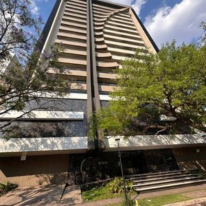 Departamento De 2 Dormitorios En Alquiler - Condominio Sky Moon