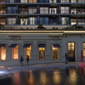 Venta De Gran Local Comercial En Cordón Con Renta