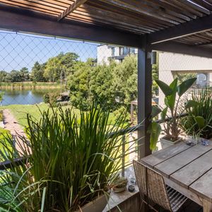 Venta Apartamento 2 Dormitorios Con Vista Al Lago En Av. De Las Américas