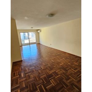 Alquiler Apartamento En Pocitos – 4 Dormitorios, 3 Baños, Garage Doble Y Box