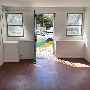 Alquiler Local Comercial En Buceo! 32m² Al Frente.