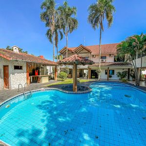 Hermosa Y Amplia Casa En Venta En Barrio California Con 5 Suites