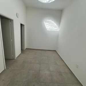Alquiler Apartamento En La Blanqueada. 2 Dormitorios. Semi Amoblado