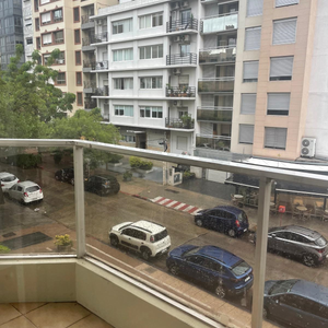 Venta Apto Pocitos 3 Dorm C/gge.