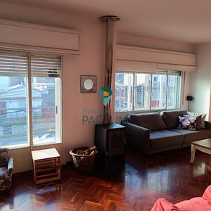 Se Vende En Parque Batlle Dos Unidades En El Mismo Padrón, Local Y Casa De 3 Dormitorios Con 2 Baños Y Barbacoa En Villa Dolores